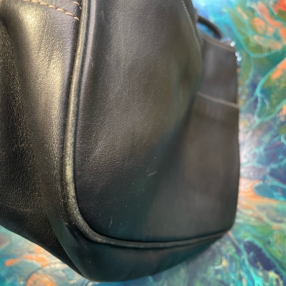 Coach Hampton Clip Lock Black Leather Shoulder Bag - Picture 13 of 16